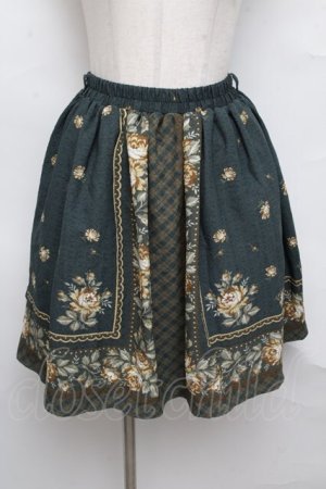 画像: axes femme / スカーフパネル花柄スカート  グリーン S-24-08-26-084-AX-SK-AS-ZI