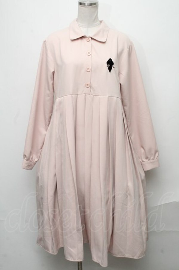 画像1: NieR Clothing / プリーツ切り替えトレンチワンピース  ピンクベージュ S-24-12-15-069-PU-OP-HR-ZT364 (1)