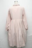 画像2: NieR Clothing / プリーツ切り替えトレンチワンピース  ピンクベージュ S-24-12-15-069-PU-OP-HR-ZT364 (2)