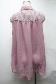 画像2: axes femme / 刺繍ノースリーブブラウス  ピンク S-25-02-04-029-AX-BL-AS-ZS (2)