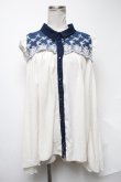 画像1: axes femme / ノースリーブブラウス  オフｘブルー S-25-02-04-043-AX-BL-AS-ZS (1)