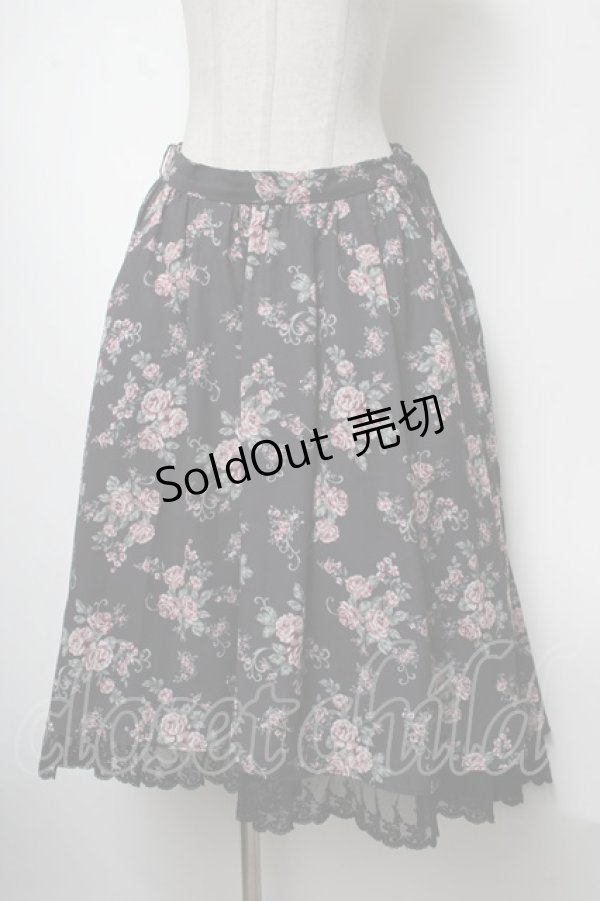 画像1: axes femme Red label / ブーケ柄フィッシュテールスカート  黒 S-25-02-17-056-PU-SK-AS-ZI (1)