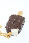 画像3: Q-pot. / チョコレートアイスバーネックレス  ブラウン S-25-03-10-043-QP-AC-HR-ZS (3)