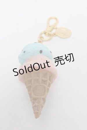 画像: Q-pot. / ミントチョコレート＆ストロベリーダブルアイスクリームバッグチャーム   S-25-03-10-006-QP-ZA-HR-ZS