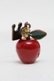 画像2: Q-pot. / 白雪姫/毒リンゴピアス  赤 S-25-03-10-1034-QP-AC-AS-ZS (2)