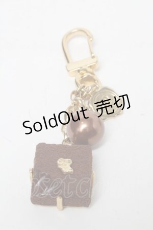 画像: Q-pot. / リュクスショコラストラップ  ブラウン S-25-03-10-015-QP-ZA-AS-ZS