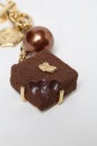 画像3: Q-pot. / リュクスショコラストラップ  ブラウン S-25-03-10-015-QP-ZA-AS-ZS (3)