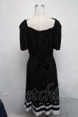 画像2: Ozz Croce / 裾プリーツ刺繍ワンピース  黒ｘ白 S-25-03-11-047-OO-OP-HR-ZS (2)