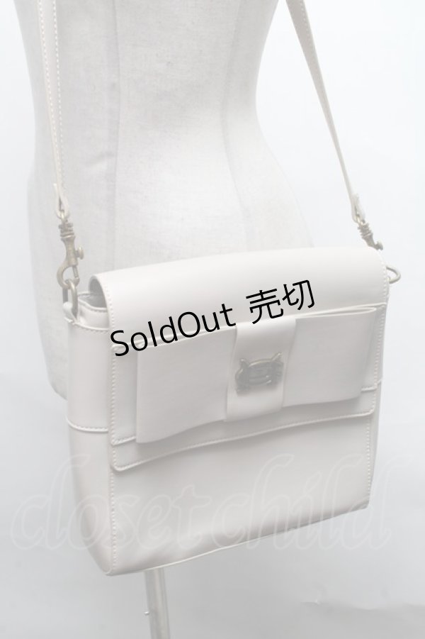 画像2: Maison de FLEUR Petite Robe canone / きみに掛けたいリボンショルダーバッグ  ベージュ S-25-03-17-014-EL-BG-AS-ZS (2)