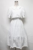 画像1: axes femme / 襟付きティアードワンピース  白 S-25-03-20-070-AX-OP-HR-ZS (1)