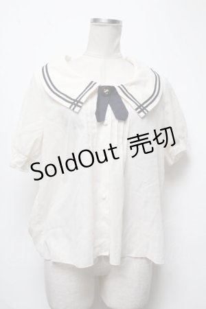 画像: Fi.n.t / タイブローチ付きブラウス  オフ S-25-03-22-020-CA-BL-HR-ZS