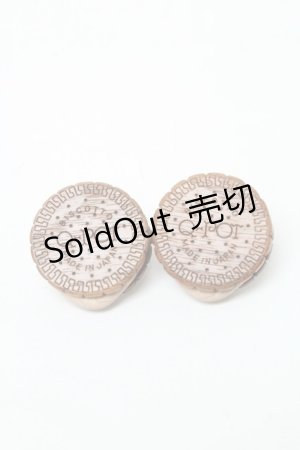 画像: Q-pot. / プチビスケットピアス  ブラウン S-25-03-23-001-QP-AC-HR-ZS