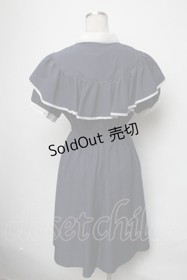 画像2: axes femme POETIQUE / ケープ風デザインワンピース  紺 S-25-03-23-1040-AX-OP-HR-ZS (2)