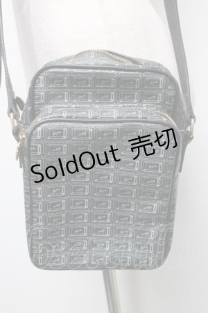 画像: Q-pot. / チョコレートショルダーバッグ  黒 S-25-03-23-032-QP-BG-AS-ZS