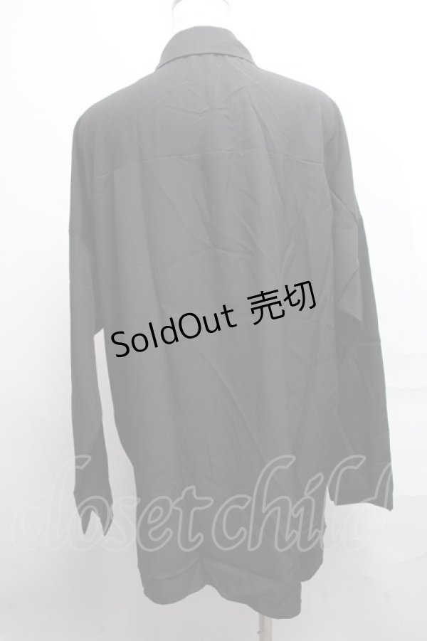 画像2: NieR Clothing / ちゃむちゃむカラーネクタイ付きシャツ  黒ｘ紫 S-25-03-25-055-PU-BL-HR-ZS (2)