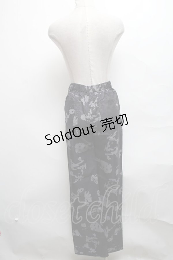 画像2: NieR Clothing / 転写プリントパンツ   S-25-03-25-082-PU-PA-HR-ZS (2)