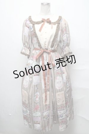 画像: axes femme kawaii / ティティ×ベアファミリーワンピース  ベージュ S-25-03-31-046-AX-OP-HR-ZS