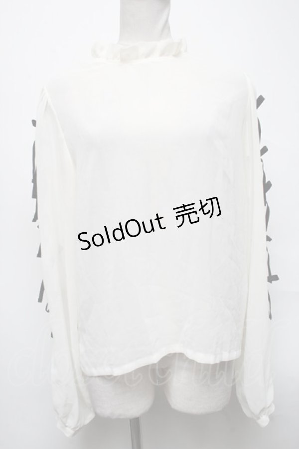 画像1: E hyphen world gallery / 袖リボントップス  オフ S-25-04-05-025-LO-BL-AS-ZS (1)