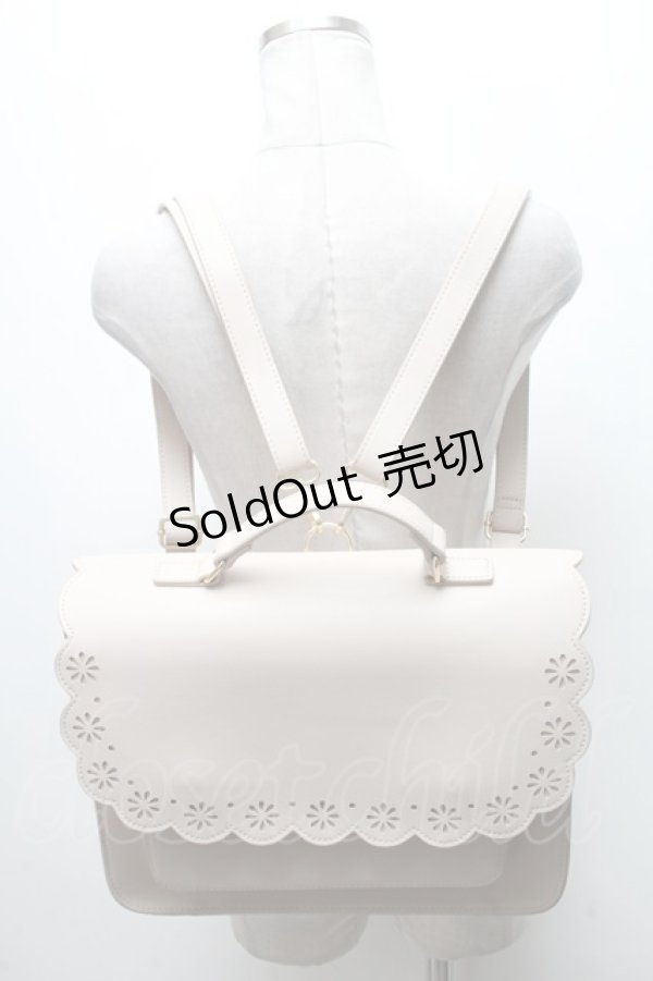 画像2: m petit by misako / スカラップ被せの3WAYバッグ  ベージュ S-25-04-07-006-LO-BG-HR-ZT-K010 (2)