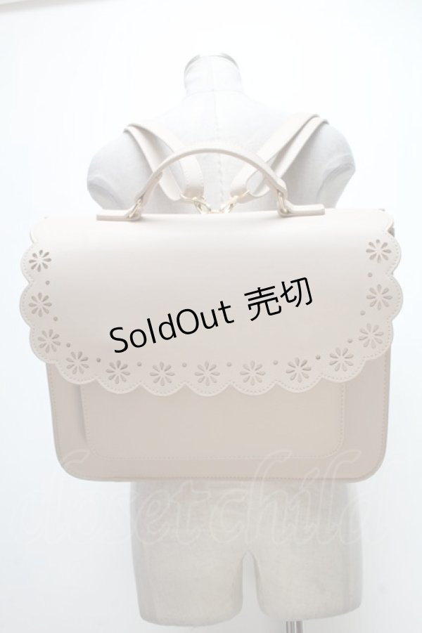 画像1: m petit by misako / スカラップ被せの3WAYバッグ  ベージュ S-25-04-07-013-LO-BG-AS-ZT-K018 (1)