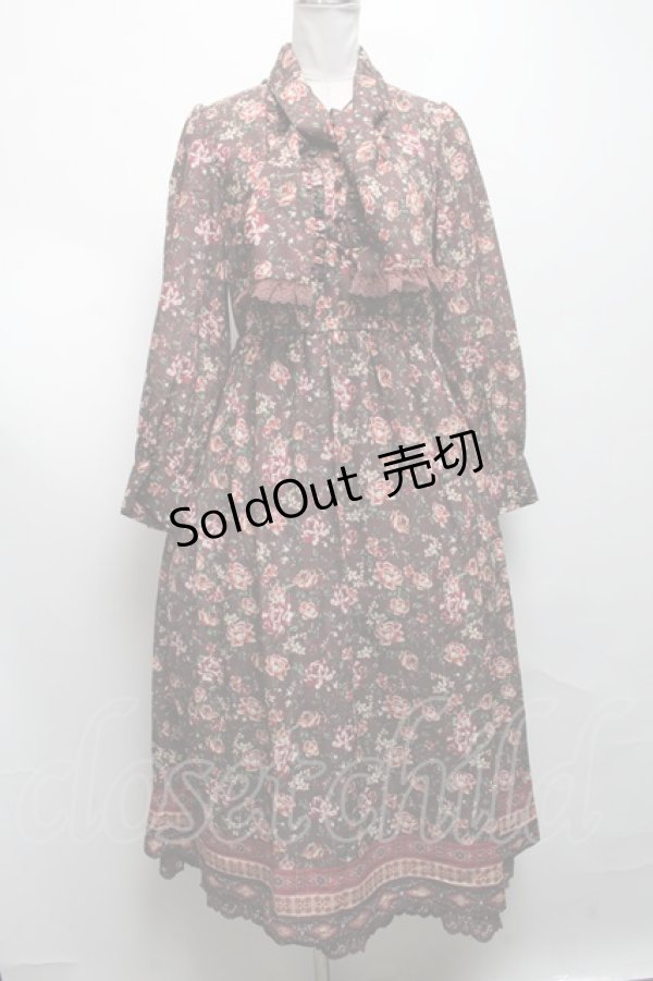 画像1: axes femme NOSTALGIE / パネル柄ボウタイ付きワンピース  ブラウン S-25-04-09-060-AX-OP-HR-ZS (1)