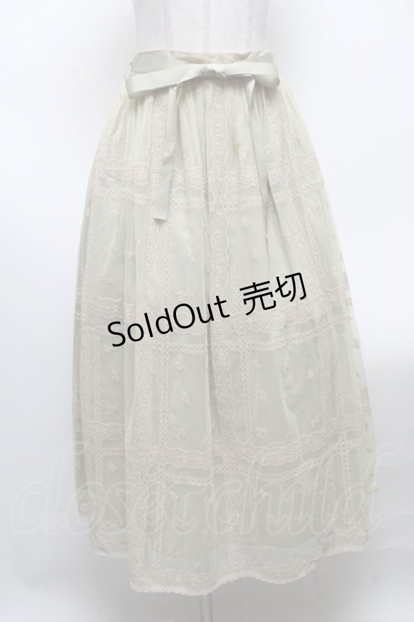 画像1: axes femme / レース×小花刺繍刺繍チュールスカート  グリーン S-25-04-12-092-AX-SK-HR-ZS (1)