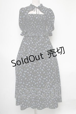 画像: axes femme POETIQUE / 小花柄半袖ワンピース  黒 S-25-04-15-059-AX-OP-HR-ZS