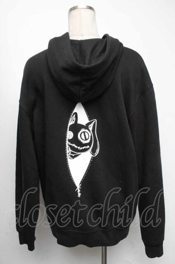 画像2: NieR Clothing / NieRちゃんプリント裏起毛パーカー  黒 S-25-04-17-053-PU-TO-HR-ZT307 (2)