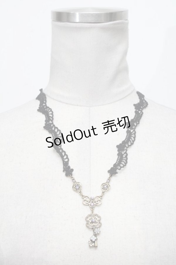 画像2: axes femme / レース×鍵ネックレス   S-25-04-17-019-AX-AC-HR-ZS (2)