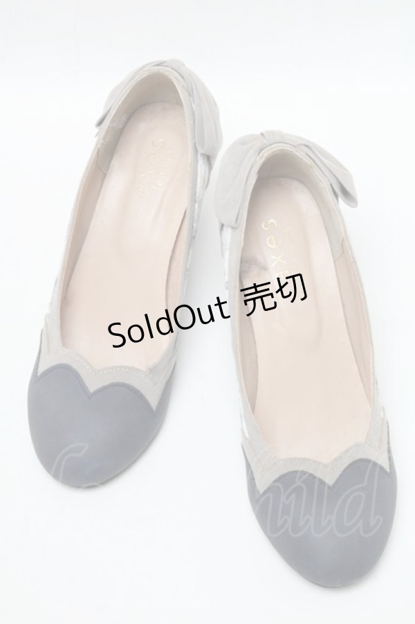 画像1: axes femme / 切替リボンヒールパンプス  紺ｘオフ S-25-04-18-001-AX-SH-HR-ZS (1)