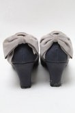 画像3: axes femme / 切替リボンヒールパンプス  紺ｘオフ S-25-04-18-001-AX-SH-HR-ZS (3)