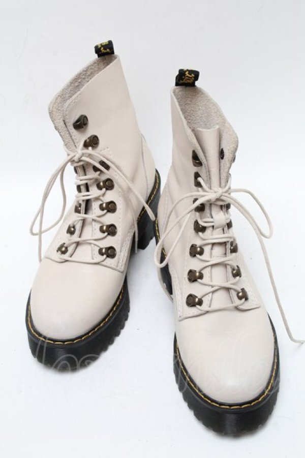 画像1: Dr.Martens （Getta Grip） / LEONA厚底ヒールブーツ UK5 ベージュ S-25-04-18-020-PU-SH-AS-ZS (1)
