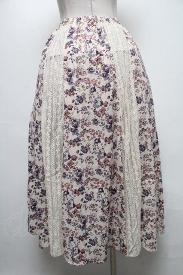 画像2: axes femme /花柄レース切替スカート  オフ S-25-04-25-054-AX-SK-ET-ZS (2)