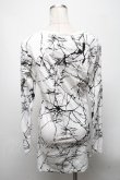 画像2: CIVARIZE / Destruction アシンメトリー変形カットソー 44 白ｘ黒 S-25-04-25-008-GO-TO-AS-ZS (2)