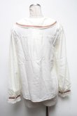 画像2: axes femme POETIQUE / 薔薇ブーケ刺繍入りブラウス  キナリ S-25-04-28-008-AX-BL-HR-ZS (2)