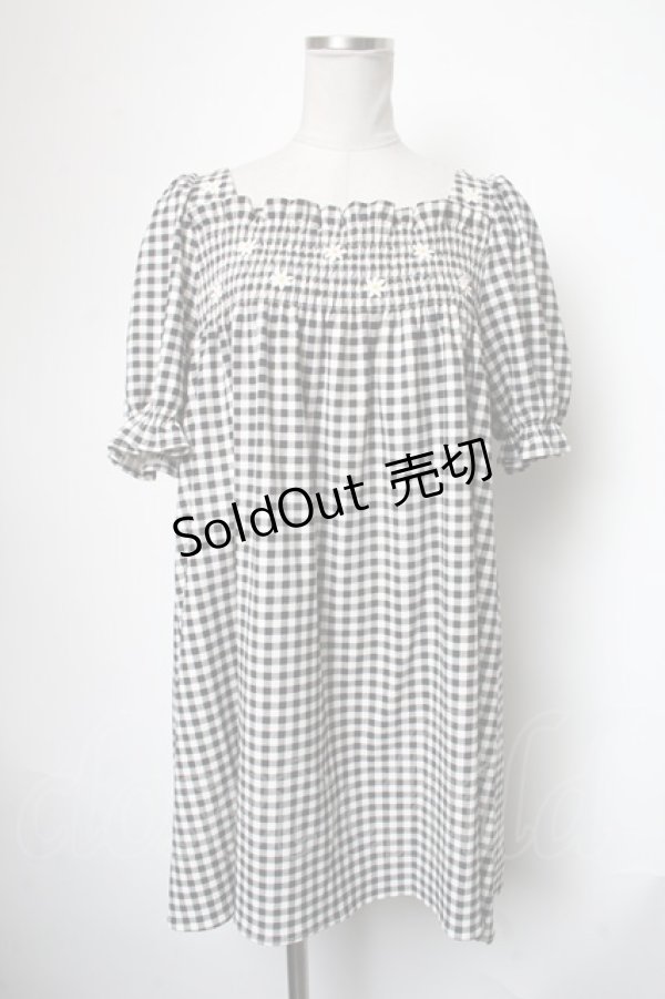 画像1: Katie / マーガレット刺繍ギンガムチェック半袖ワンピース  黒ｘ白 S-25-05-01-034-LO-OP-HR-ZS (1)