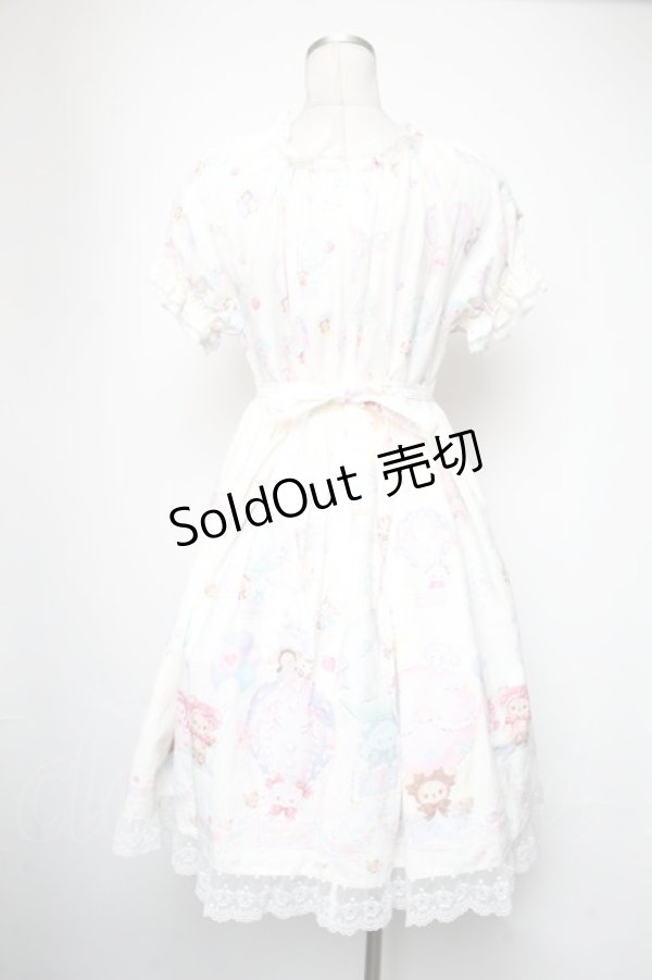 画像2: BABY,THE STARS SHINE BRIGHT / くみゃちゃんのふわふわお空でTea Partyワンピース  オフ S-25-05-05-042-BA-OP-AS-ZS (2)