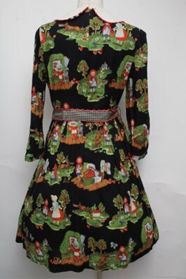 【新品・タグ】Jane Marple シャペロンルージのワンピース Jane Marple / シャペロンルージュラウンドカラーワンピース 黒