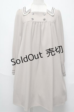 画像: Innocent World / 4つボタンのセーラーワンピース  ベージュ S-25-05-20-1003-IW-OP-AS-ZS