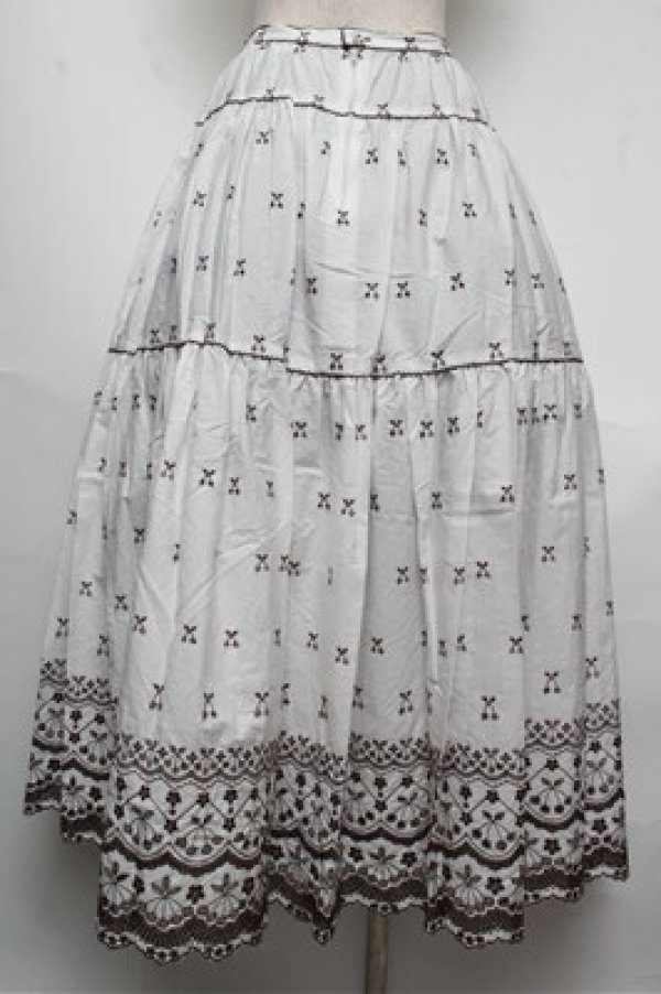 画像2: PINK HOUSE / さくらんぼ刺繍スカート   S-25-05-20-1038-LO-SK-AS-ZT391 (2)