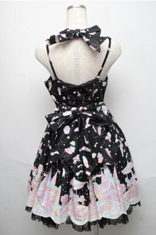 画像2: Angelic Pretty /  MilkyPlanetジャンパースカート  黒 S-25-05-20-036-AP-OP-ET-ZS (2)