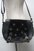 画像1: axes femme / お花付きショルダーバッグ  黒 S-25-05-21-004-AX-BG-HR-ZS (1)