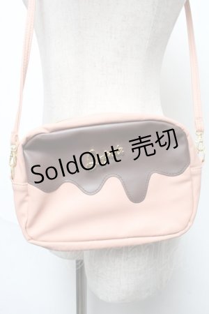 画像: Q-pot. / メルティーストロベリーチョコレートショルダー  ピンク S-25-05-21-012-QP-BG-AS-ZS