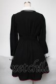 画像2: Amavel / クロス刺繍ヨーク配色ワンピース  黒 S-25-05-29-049-CA-OP-HR-ZS (2)