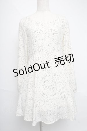 画像: E hyphen world gallery / 星座柄ワンピース F アイボリー S-25-06-07-006-LO-OP-SZ-ZS