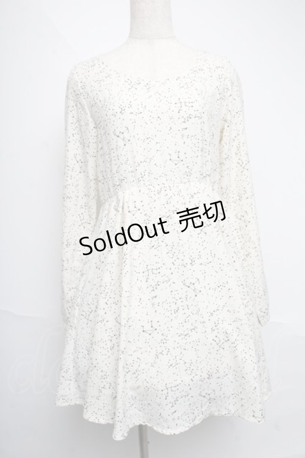 画像1: E hyphen world gallery / 星座柄ワンピース F アイボリー S-25-06-07-006-LO-OP-SZ-ZS (1)