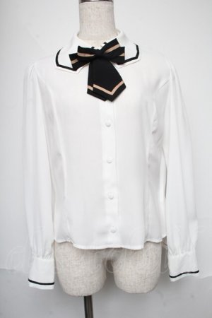 画像: Innocent World White / リボンタイ付きブラウス  白 S-25-06-07-009-IW-BL-AS-ZS
