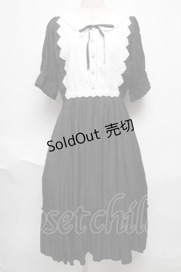 画像1: axes femme / シアーストライプワンピース  黒 S-25-06-11-054-AX-OP-AS-ZS (1)