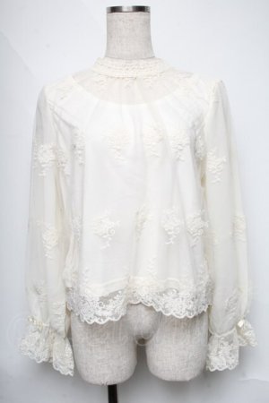 画像: axes femme / 総レーススタンド襟ブラウス  キナリ S-25-06-11-019-AX-BL-AS-ZS