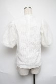 画像2: axes femme / お花レースプルオーバー  白 S-25-06-11-030-AX-TO-AS-ZS (2)